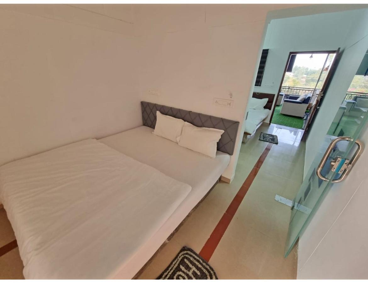 Hari Homestay, Garudeshwar Dış mekan fotoğraf
